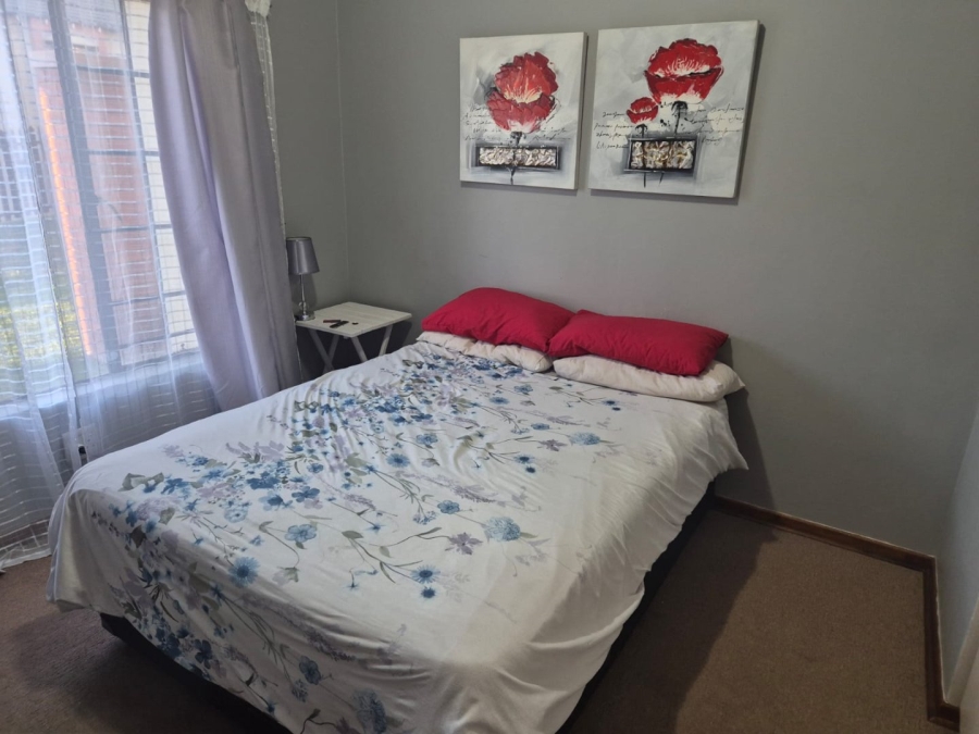 2 Bedroom Property for Sale in Hillside Free State